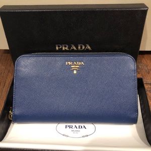 Prada wallet